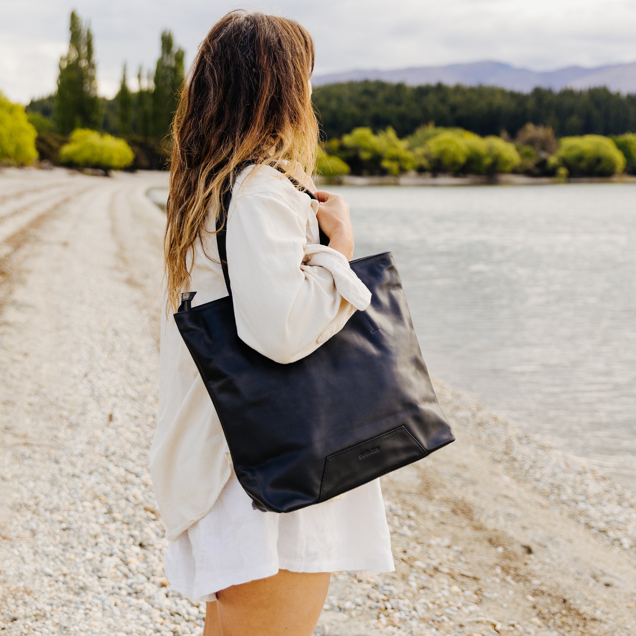 Duffle&Co Leather McCarty Tote Bag