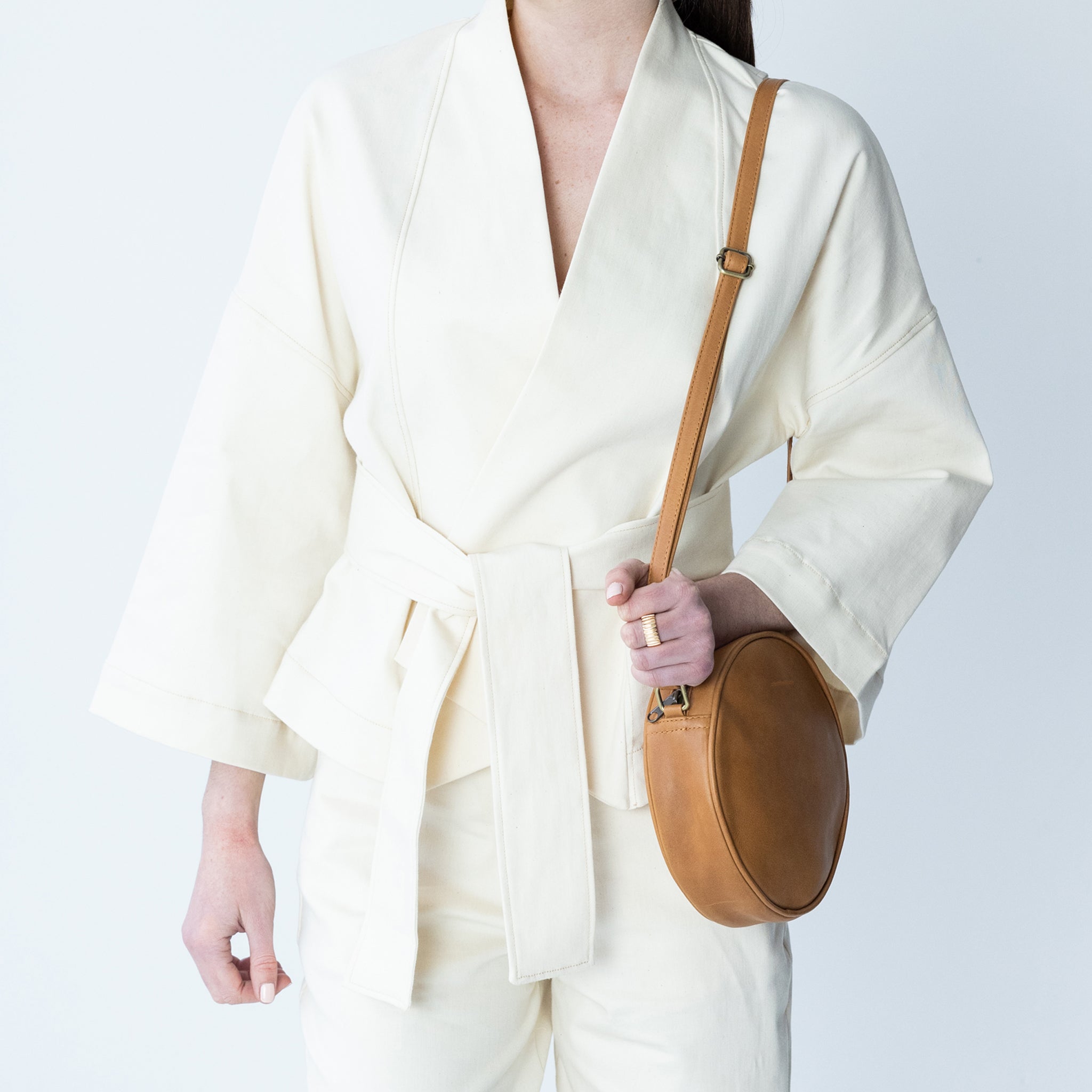 Josie Vintage Tan Circle Leather Crossbody Bag by Duffle&Co
