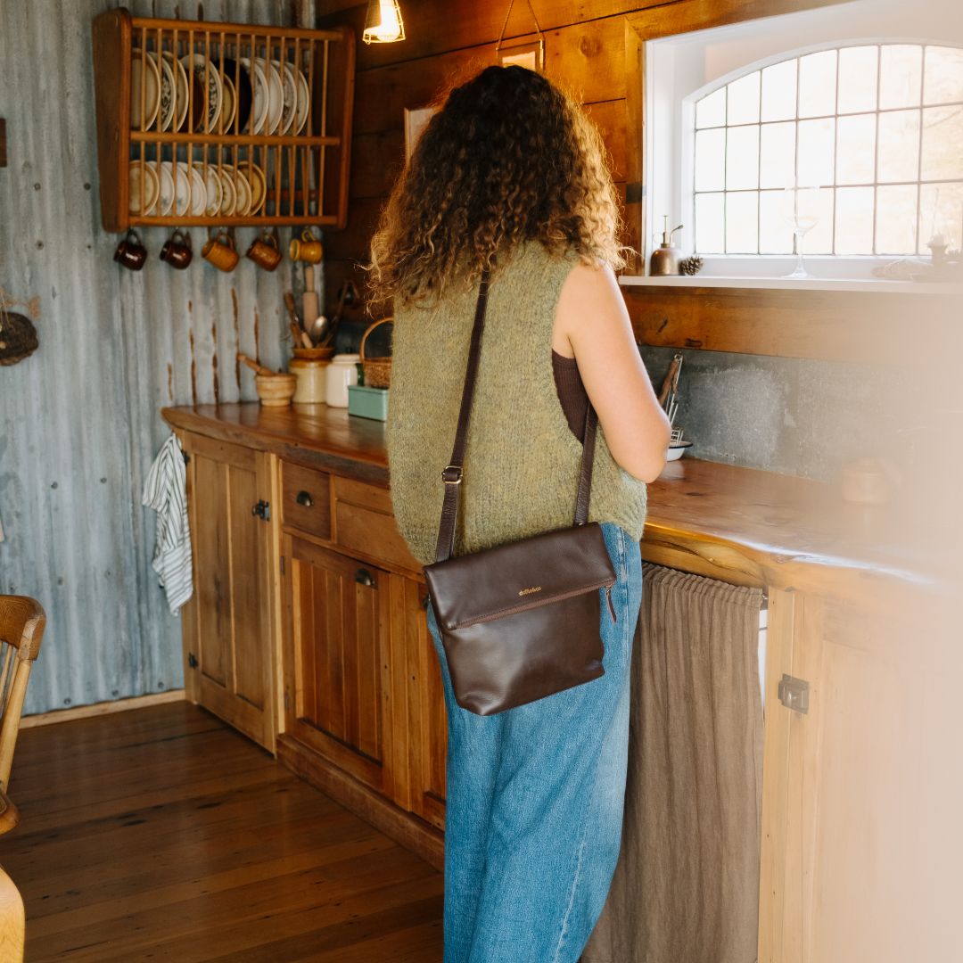 Zahra Crossbody
